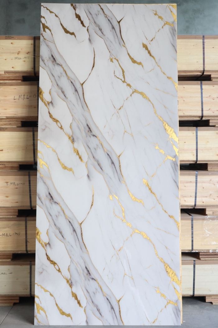 Dekoratív magasfényű PVC falpanel márványlap